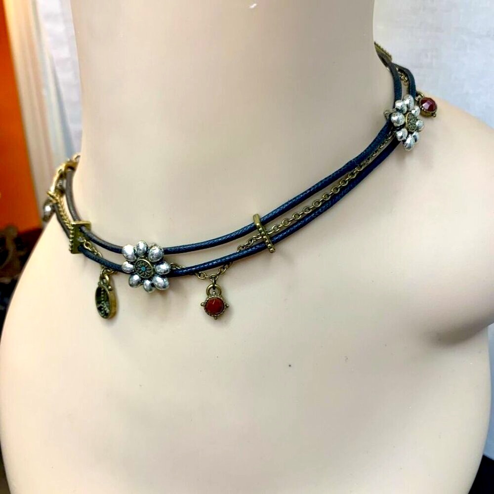 Vintage Lucky Brand Daisy Charm Choker Necklace Y2K